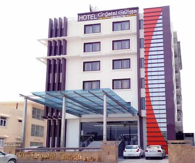 https://imgcld.yatra.com/ytimages/image/upload/t_hotel_yatra_city_desktop/v1484203890/Domestic Hotels/Hotels_Haridwar/Crystal Ganga Heights/Overview.jpg